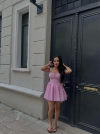 Kurdele detay pembe elbise